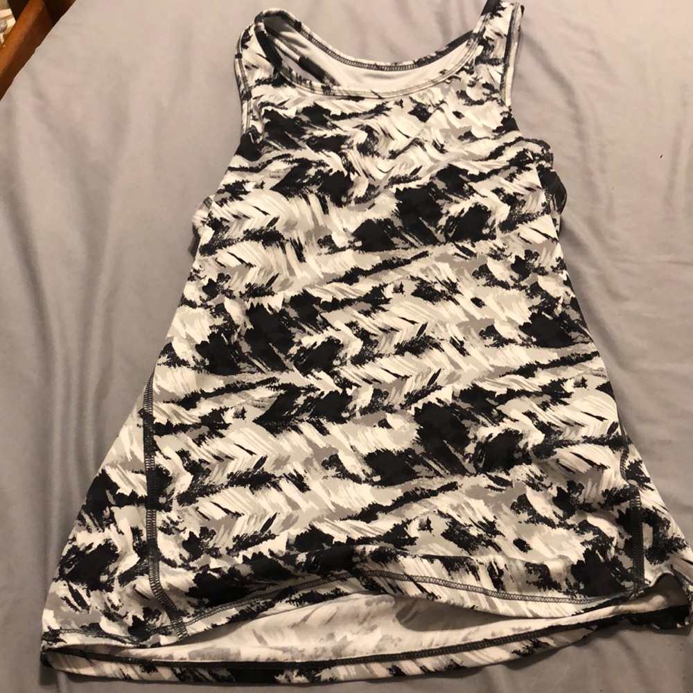 Dri- fit workout sleeveless shirt.